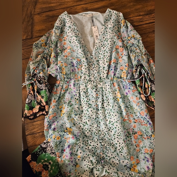 Alice + Olivia Floral Button Front Midi Dress - Picture 5 of 7